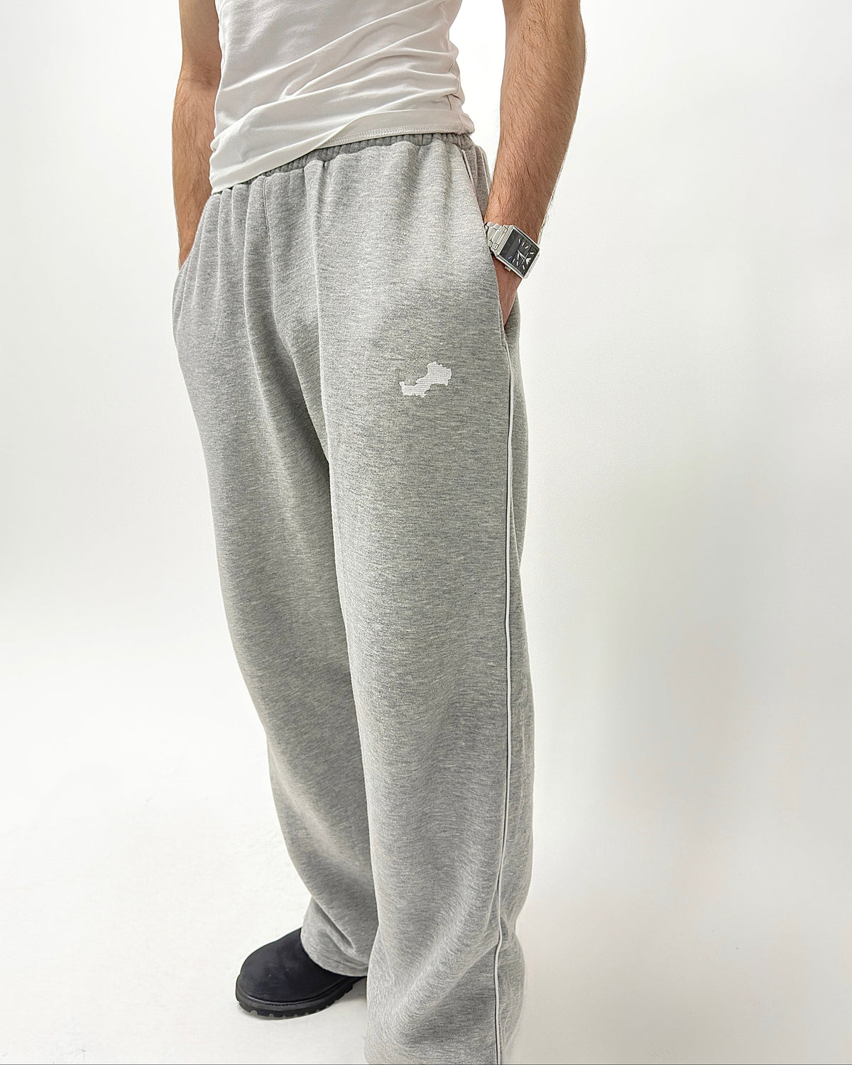JOGGERS - GREY